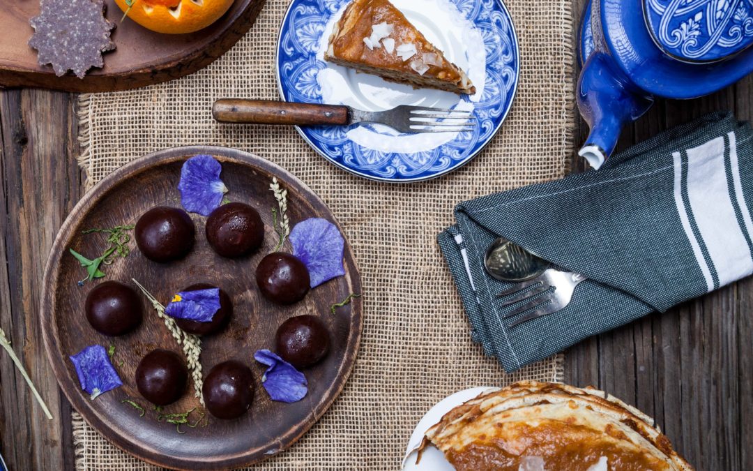 DECONSTRUCTING CRAVINGS